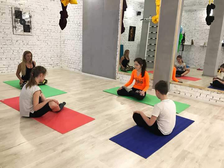 Hatha Yoga – Хатха йога – студия йоги ALEKSA Studio (Позняки, Демиевка – Голосеево) – спорт, фитнес и танец.